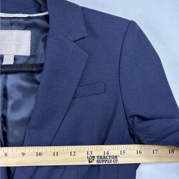 Banana Republic Button Blazer Jacket Wool Blend Office Career Wear Size 2 - Picture 7 of 10